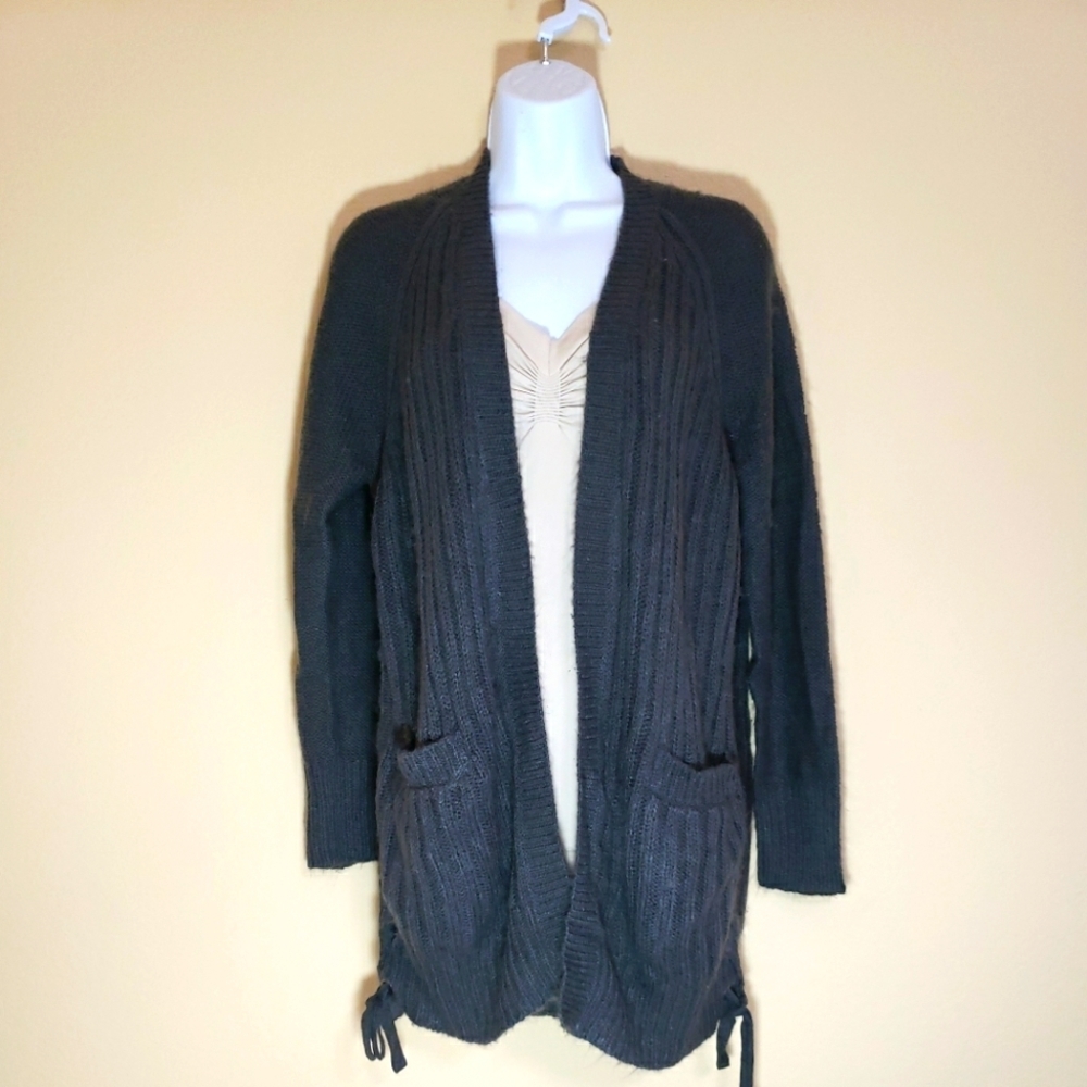 Vntg Rev revelation Gray knit‎ sweater cardigan ties down the sides. Size S